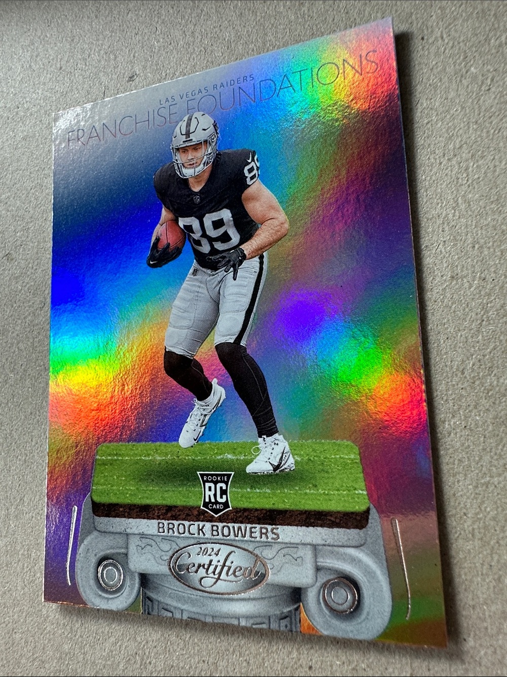 6 Rookies of Brock Bowers w/ Franchise Foundations +Jeanty/Bech Rookies + Crosby - Picture 3 of 16